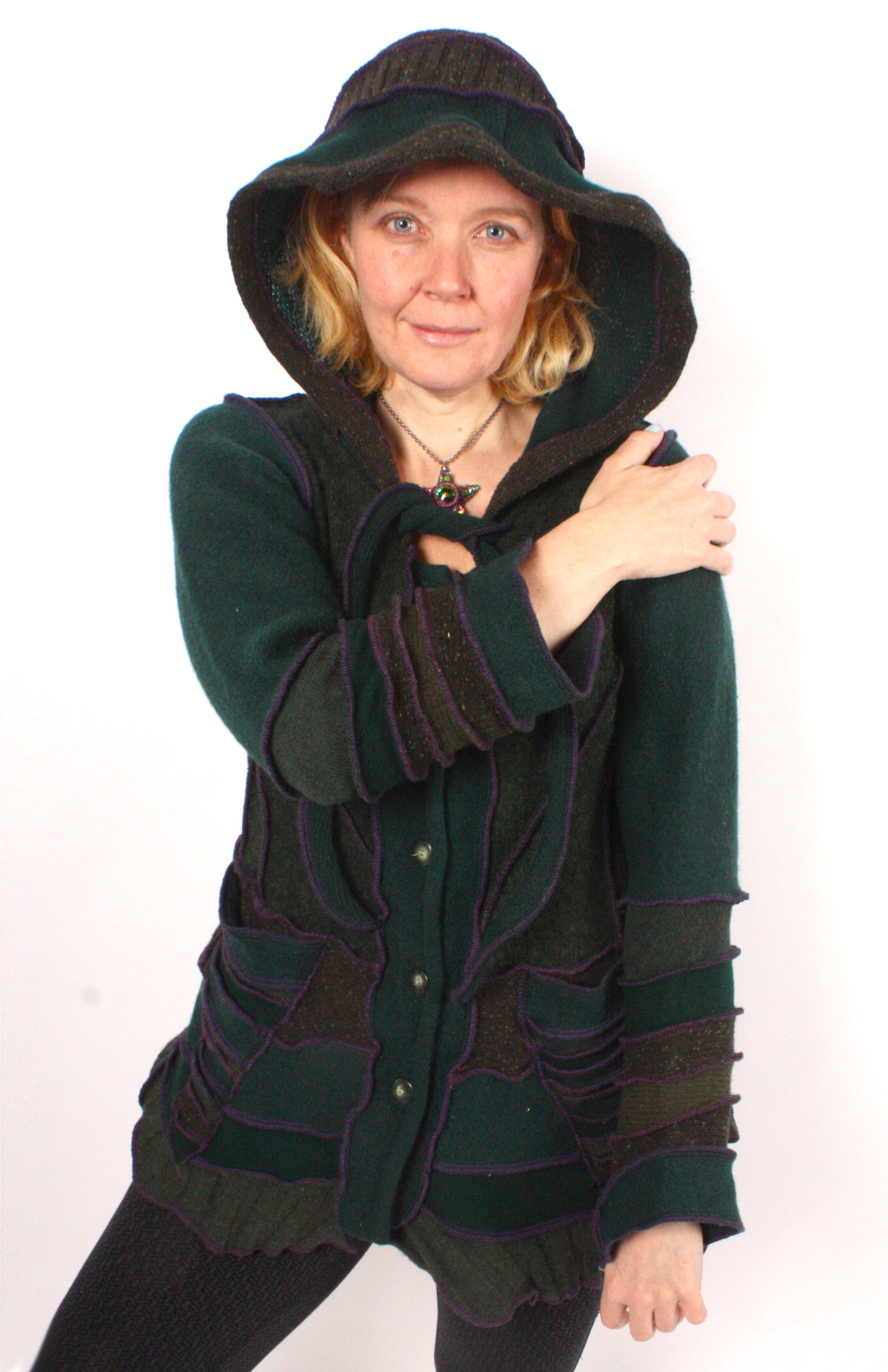 Hello Earth - MEDIUM LARGE